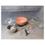 Large Lot of Vintage Baking Items