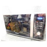 Samsung 1.1 Cu Ft Mid-Size Microwave