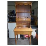 Ethan Allen Desk/Hutch