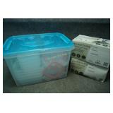 Snapware 30 Pc Set & Two Boxes of 21 Ga Bags