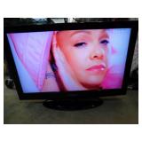 Samsung LN32D405 32" Class LCD 405 Series TV