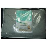 Pillowfort Twin Size Jersey Comforter