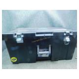 Sterilite Utility Bin (cracked)