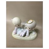Enesco Precious Moments Figurine