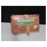 Bachmann Plasticville RR-5-498 Model RR Accessory Bachmann Plasticville RR-5-498 Model RR Accessory