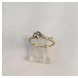 14KT Gold & Diamond Ring - Hallmarked 14KT Gold & Diamond Ring - Hallmarked