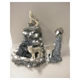 Resin Wolf Fountain & Resin Wolf w/ Eagle Figurine Resin Wolf Fountain & Resin Wolf w/ Eagle Figurine
