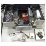 Hard Sided Jewelry / Make-Up Case w/ Trays