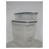Lot Of 8 Storage tubs With Matching Lids