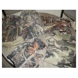 Camo Clothing & Backpack - 38x30 Pants