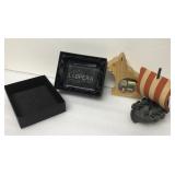 La Opera Desk Weight , Cat Clock & Boat La Opera Desk Weight , Cat Clock & Boat