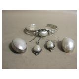 NA Sterling Silver & Shell Bracelet & 2pr Earrings