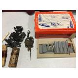 Vtg Lionel Missile Firing Range Set & Misc Parts