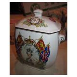 English Wade Ringtons Queen Elizabeth Tea Jar