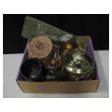 Box Of Assorted Vintage Items