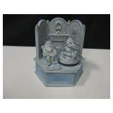 Ceramic Music Box w/ Rotating Christmas Tree