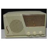 1951 Silvertone Model 16 AM Tube Radio - Works