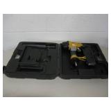 Bostitch Pneumatic Nailer w/ Case BT200