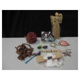 Lot Of Assorted Christmas Items / Decor