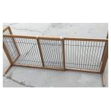 Expandable 24in Tall Wood Pet Barrier 6ft