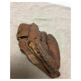 Vintage 1940s Hutch Brand Leather Baseball Glove