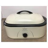 Rival 18 Quart Roasting Roaster Oven W/ Accessory
