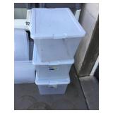 Matching Tubs lot of 3 with Matching Lids