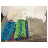 Super Soft Blankets & Beach Towels