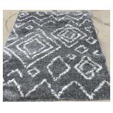 7 foot x 5 foot Grey White Absract Area Rug Soft