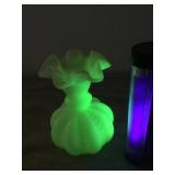Vtg Fenton Uranium Glass Flower Bud Vase