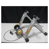 Minoura HyperMag Stationary Bike Stand Minoura HyperMag Stationary Bike Stand