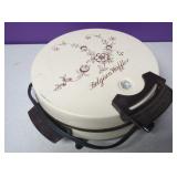 Vtg Toastmaster Belgian Waffle Maker