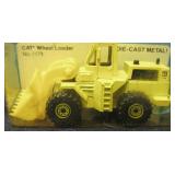 Vtg NIP 1983 Hot Wheels CAT Wheel Loader