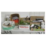 Table Lot Of Kitchen & Household Goods