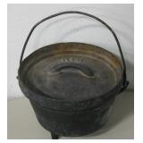 Vintage Cast Iron 3-Legged Bean Pot w/ Gate Mark
