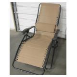 Folding Lounge / Chaise Lawn Or Patio Chair