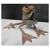 Rustic Metal Frog Art 7" x 7" x 4"