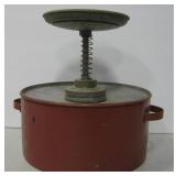 Eagle P-702 Metal Two Quart Plunger Safety Can