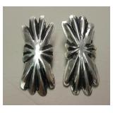 Vtg NA Sterling Silver Utah Turquoise Earrings