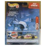 NIP 2000 Hot Wheels Pro Racing Pit Crew Set #22