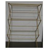 29" x 16" x 43" Collapsible Wood Quilt Rack