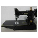 Vtg Singer 3-120 Portable Electric Sewing Machine