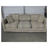 Distinctive Furniture by Gilliam Sofa 8.5" X 34.5"