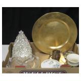 Kitchen Items / Decor - Glass Bowls, Charger, etc
