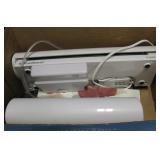 FoodSaver V1085 Food Vacuum Sealer - Works