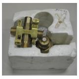 Industrial Oil Pressure Gauge & Connector