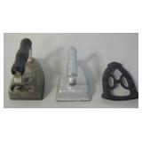 2 #7 Irons & Trivet