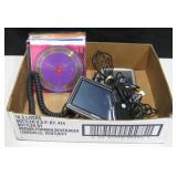 2 Tom-Tom Navigation Screens & Various CD