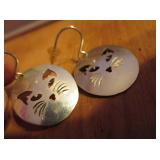 Pierced Cat Face Form Sterling Earrings