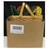 Lot of 26 Kreepers Sandals w/ Basket